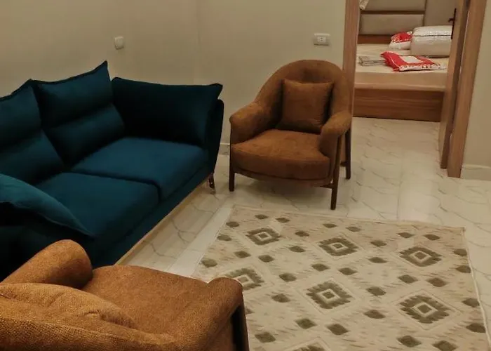 سكنية للايجار اليومي في القيادات * Hurgada